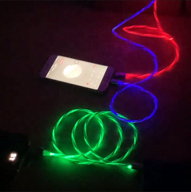 O carregamento rápido cabografa 3 em 1 tipo cabo de piscamento de carregamento colorido do relâmpago do cabo do diodo emissor de luz USB de C 3A