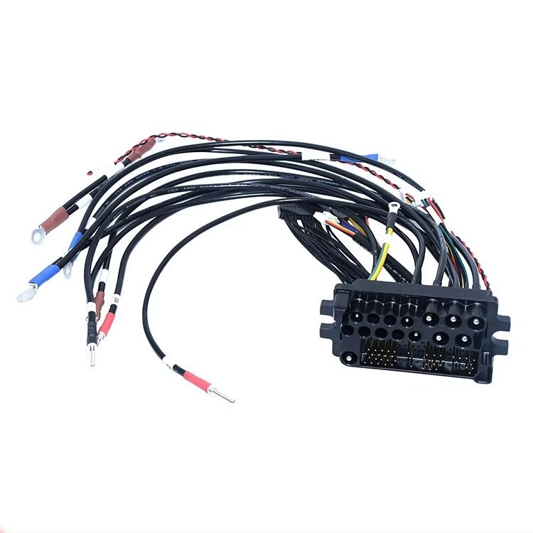 Fabricante de arneses de fio especializado em design de cabos personalizados para dispositivos médicos.