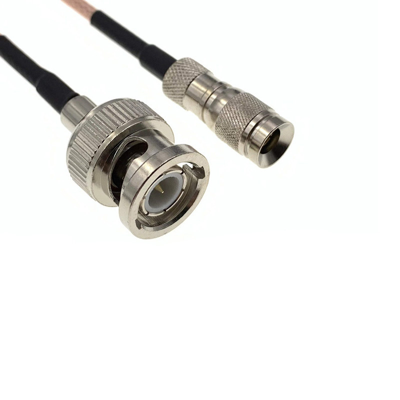 Soluções de arnês de fio coaxial de alta durabilidade que oferecem baixa atenuação e proteção EMI superior para sistemas automotivos, industriais e de telecomunicações