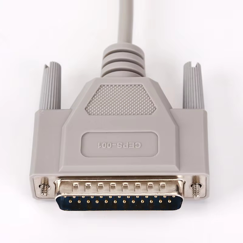 Chicote de fios conector DB de alta qualidade com conectores moldados duráveis e blindagem EMI, projetado para transferência de dados RS232/RS485, sistemas PLC e equipamentos de automação industrial